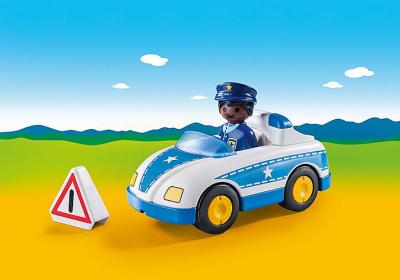 1.2.3 Coche Polica