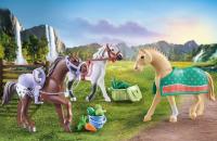 Tres Caballos con Sillas